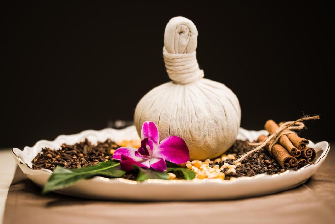 Centara Muscat Hotel Oman Екстериор снимка