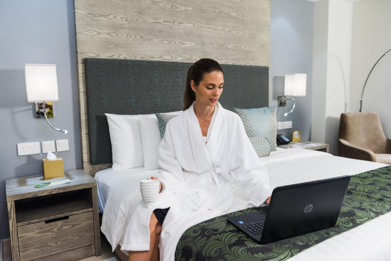 Centara Muscat Hotel Oman Екстериор снимка